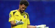 Thủ môn 40 tuổi Vozinha khiến hàng công Tây Ban Nha tắc tị ở World Cup