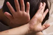 Thứ trưởng Bộ Y tế đề xuất ứng dụng cầu cứu cho trẻ bị xâm hại, bạo hành