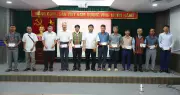 Thứ trưởng Y tế gặp mặt người có uy tín tiêu biểu tỉnh Quảng Trị