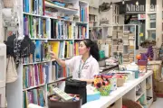 Thư viện Ban công của mẹ: Nơi sách kết nối các thế hệ yêu tri thức