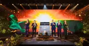 The Royal Unveiled: Ra mắt mô hình kiến trúc, ưu đãi hấp dẫn