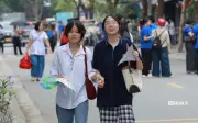Đề thi Ngữ văn tốt nghiệp THPT 2026 gây bất ngờ, thí sinh Hà Nội trái chiều cảm xúc