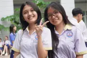 Đề thi tiếng Anh lớp 10 TPHCM 2026: Dự kiến nhiều điểm 8, phổ điểm 5,5-6