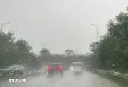 Thời tiết 19/6: Bắc Bộ có nơi mưa trên 100mm, biển động trên diện rộng