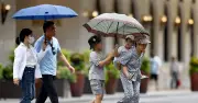 Thời tiết 28/6: Miền Bắc gia tăng mưa giông, Hà Nội khá oi bức