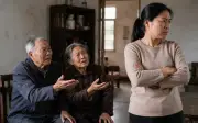 Thiện Vị: Con trai cả một đời, tuổi già cha mẹ bị con gái từ chối phụng dưỡng