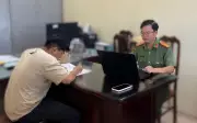 Thiếu niên 16 tuổi nhận 50.000 đồng mỗi lần quảng bá web cờ bạc bị xử lý