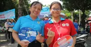 Thầy cô tự tay chuẩn bị 1.200 phần quà tiếp sức thí sinh thi tốt nghiệp THPT