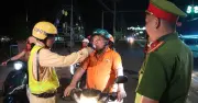 Tài xế nói uống 1-2 lon bia nhưng nồng độ cồn vượt kịch khung