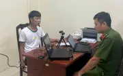 Tạm giữ 2 đối tượng lao xe vào CSGT ở TP.HCM