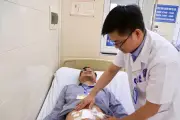 Tưởng bị trĩ, nam bệnh nhân trẻ bất ngờ phát hiện ung thư trực tràng