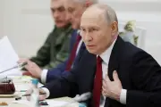 Tổng thống Putin cảnh báo NATO đừng gây chiến với Nga