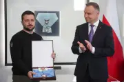 Tổng thống Ukraine trả lại huân chương cao quý nhất cho Ba Lan