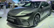 Top 10 xe bán chậm tháng 5: Toyota chiếm nửa danh sách, Camry lại được gọi tên