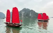 Tour thuyền buồm ba vách trên vịnh Hạ Long chính thức khai trương 29/6
