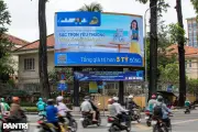 TPHCM siết quản lý biển quảng cáo, ưu tiên vỉa hè cho người đi bộ