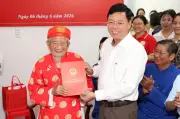 TPHCM trao tặng căn hộ hơn 3,4 tỷ đồng cho nhà nghiên cứu Nguyễn Đình Tư