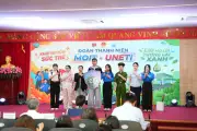 Trao giải cho 5 đội tham gia vòng thi trực tiếp tìm hiểu lợi ích của xăng E10