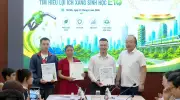 Trao giải cuộc thi tìm hiểu lợi ích xăng sinh học E10