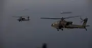 Trực thăng Apache Mỹ rơi gần eo biển Hormuz, hai phi công an toàn