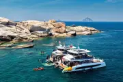Trải nghiệm du thuyền ngắm toàn cảnh Nha Trang từ đại dương