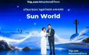 Trip.com Group mở rộng hợp tác với VinWonders và Sun World, thúc đẩy du lịch Việt Nam