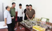 Triệt phá đường dây lừa đảo qua livestream bán vé cào trúng thưởng
