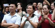 Trăm đôi mắt đổ dồn vào điểm thi tốt nghiệp THPT: Thầy bóng con uu phiền tàn biên