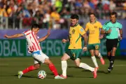 Trận Australia-Paraguay: Cổ động viên chia đều cảm xúc