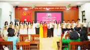 Trường THPT Quang Trung - Đống Đa kết nạp 14 học sinh ưu tú vào Đảng