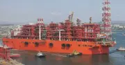Trung Quốc chế tạo nhà máy LNG nổi NGUYA dài 376 m, cung cấp 2,4 triệu tấn/năm