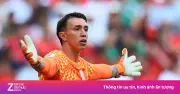 Truyền thông thế giới chỉ trích thủ môn Uruguay Muslera sau sai lầm tại World Cup 2026