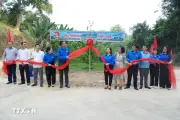 Tuổi trẻ các cơ quan Đảng Trung ương tiếp sức vùng biển xứ Lạng