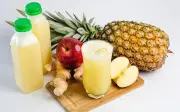 Uống nước ép dừa gừng muối đúng cách để bảo vệ hệ tiêu hóa ngày hè