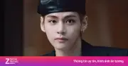 V (BTS) gây sốt Paris Fashion Week với phong cách rock chic