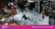 Video cận cảnh bể cá quý nổ tung nước ào ào tràn ra như lũ