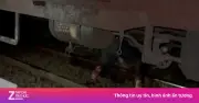 Video người đàn ông bỏ khỏi ga tàu sau vụ va chạm tàu hỏa