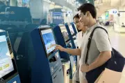 Vietnam Airlines khuyên khách chủ động thời gian làm thủ tục