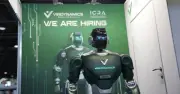 VinDynamics lần đầu ra mắt robot hình người Dyno tại ICRA 2026 và Computex 2026
