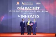 Vinhomes được vinh danh Doanh nghiệp bất động sản dẫn đầu Việt Nam