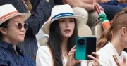 Vivo X Fold 6 lộ diện tại Roland Garros, hé lộ thiết kế trước ngày ra mắt