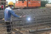 Vốn đầu tư từ ngân sách và FDI duy trì đà tăng trưởng tích cực