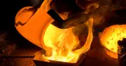 Vàng bạc lao dốc, lộ diện kim loại vượt đỉnh lịch sử, chuyên gia dự báo tăng giá nhiều năm