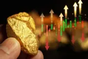Vàng mất sức hút sau cú sập 4,5%: Có nên mua thêm?
