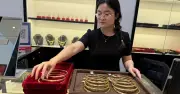 Vàng 'thủng' mốc 150 triệu/lượng, chênh lệch mua-bán lên 4 triệu
