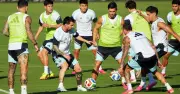 World Cup 2026: Argentina chốt đội hình, Messi gặp lại trọng tài chung kết 2022