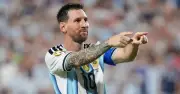 Xavi: 'Messi là vô song, gần như không phải con người'