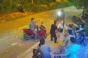 Xác minh clip cô gái bị lôi kéo, tát trước quán karaoke ở Ninh Bình