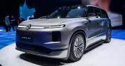 Xe điện có thể khai tử xe xăng? Bài học từ xe ngựa và ô tô