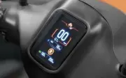 Xe máy điện bán ở Việt Nam giá chỉ 29 triệu đồng, sạc 15 phút đi xa tới 200km
